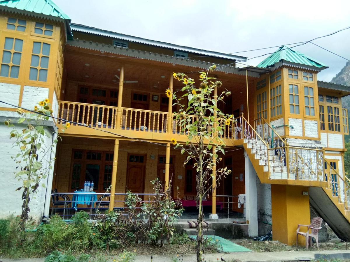 Kasol Wooden Cottage Exterior photo