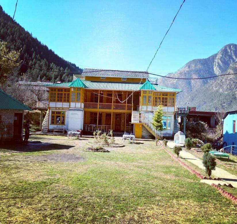 Kasol Wooden Cottage Exterior photo